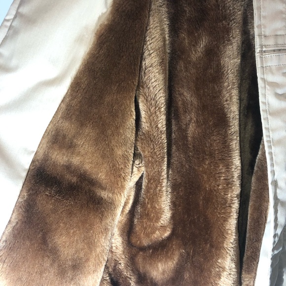 Land n lakes fur lined jacket - Picture 3 of 5